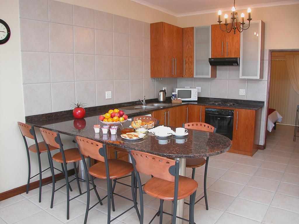 Keret Accommodation Bellville Exterior photo